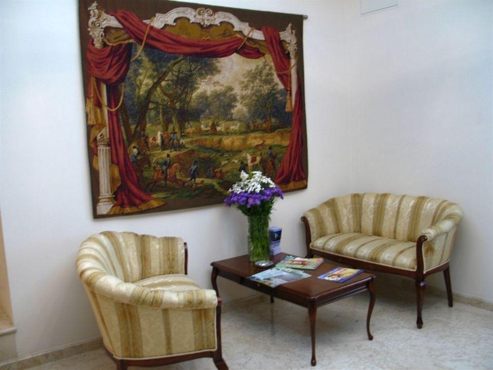 Continental Aparthotel 4*