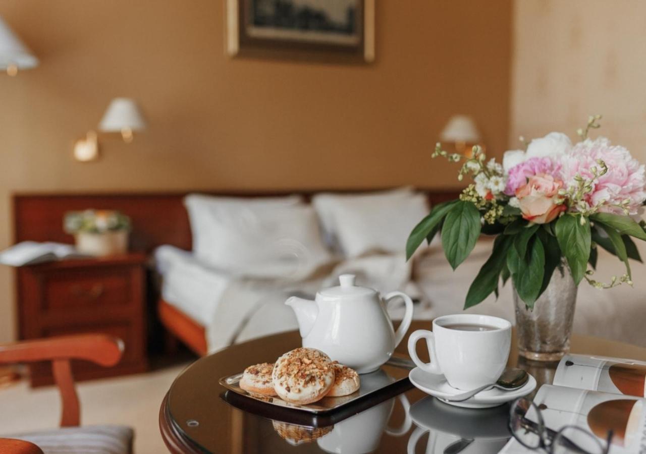 Continental Готель 4*