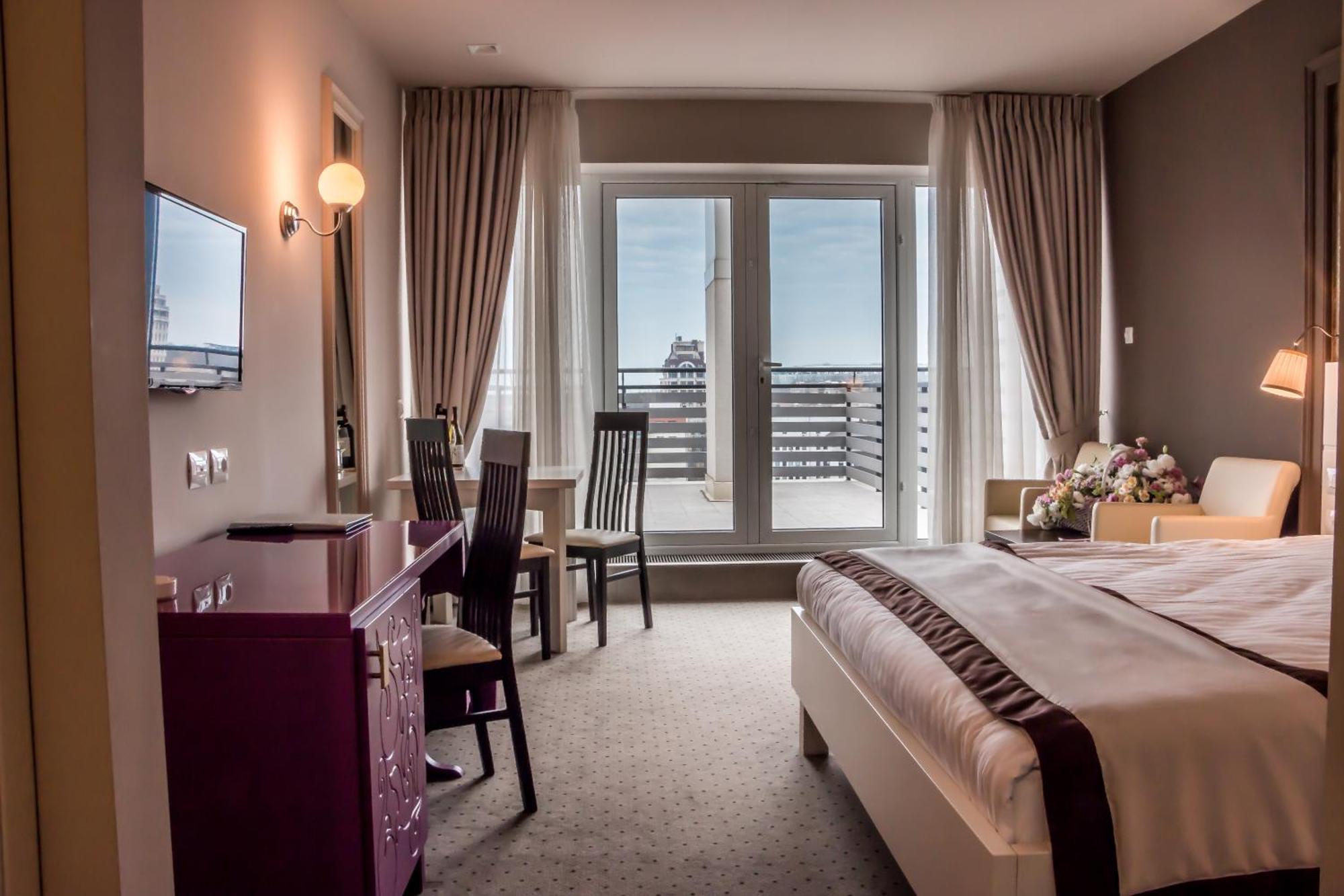 Continental Aparthotel