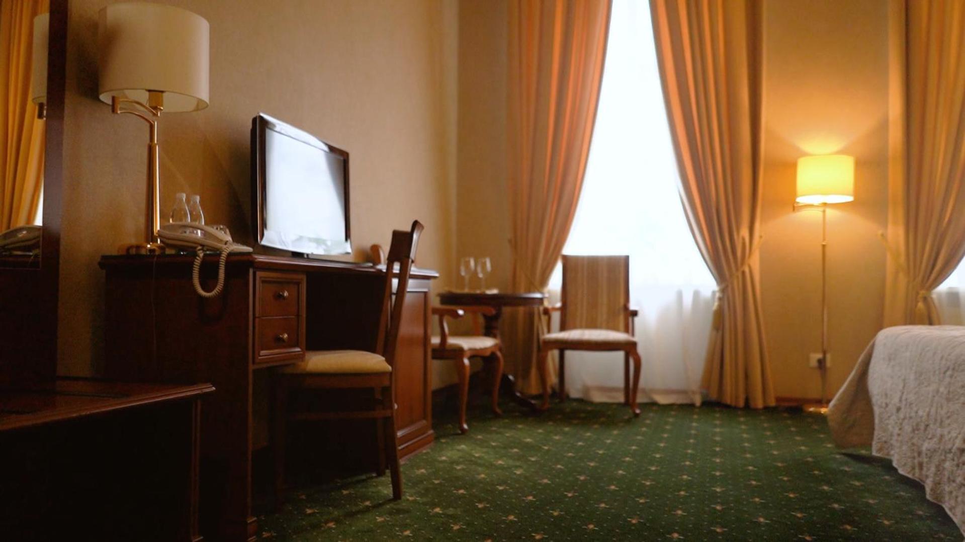 Готель Continental 4*